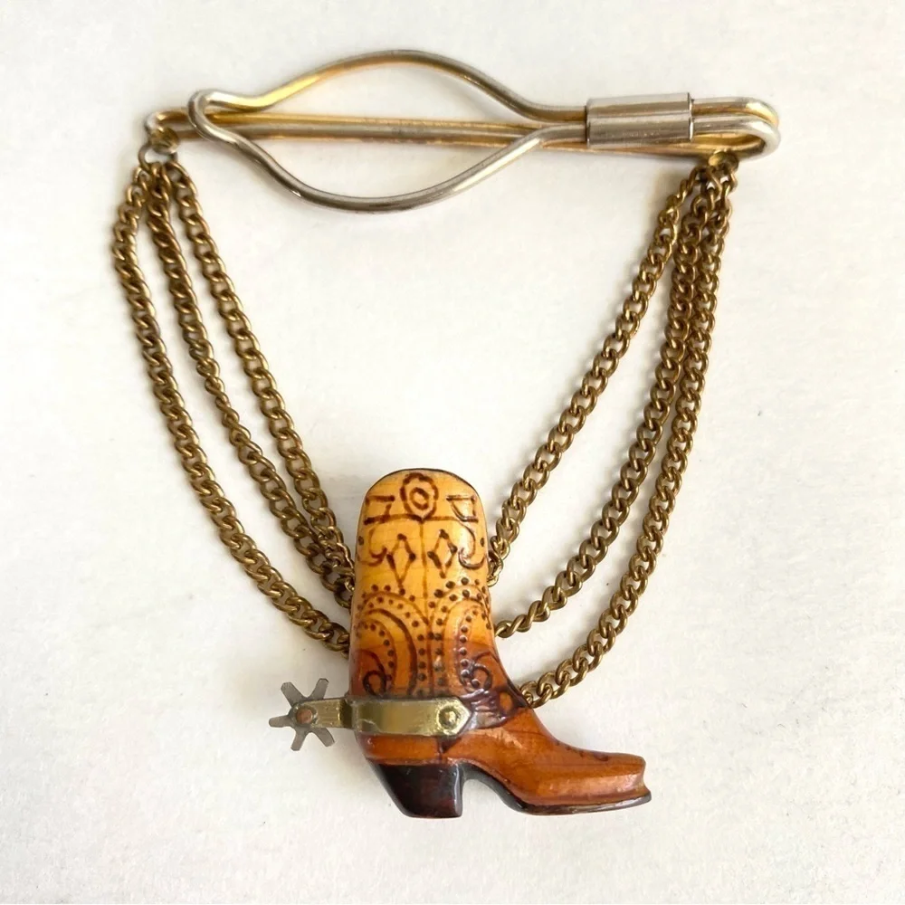 Vintage 60s Cowboy‎ Boot Tie Bar Clip Western Gold Tone Chain Carved Wood Spur